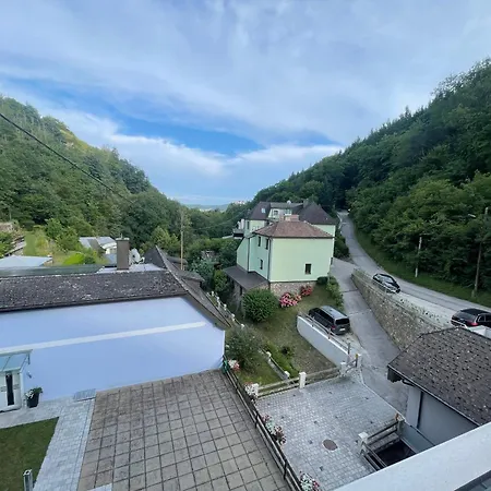 Little Big Team Apartment Krems an der Donau Exterior photo